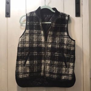 Madewell plaid/black quilted vest